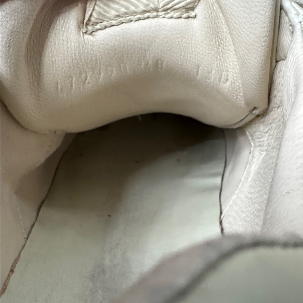 Gucci Rhyton leather Monogram Sneakers Sz7.5 - Picture 4 of 5